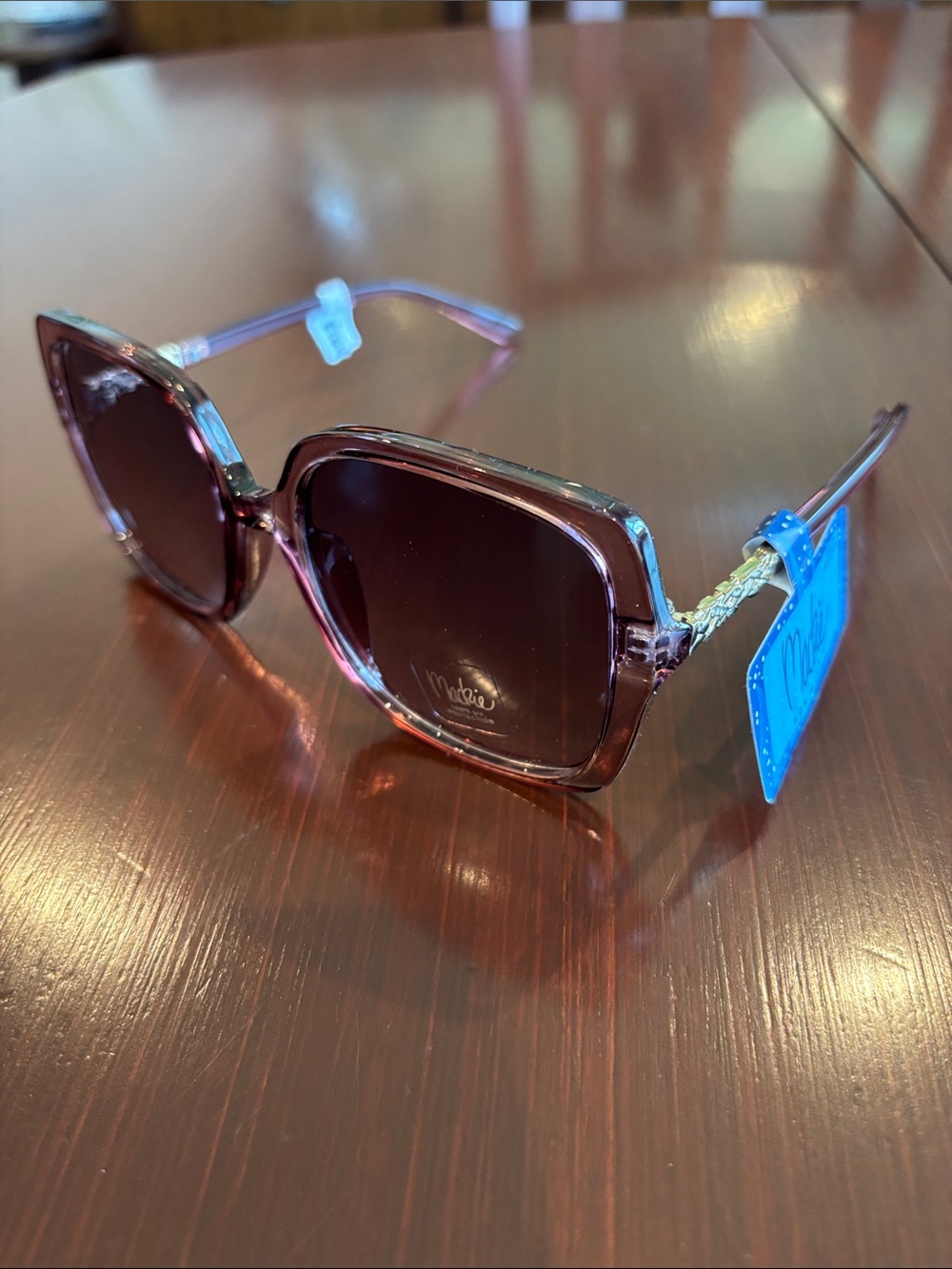 Mackie 100% UV protect Square/round pink rose frame & gradient lens,gold accent